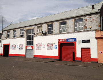 Cairnlea Garage Logo